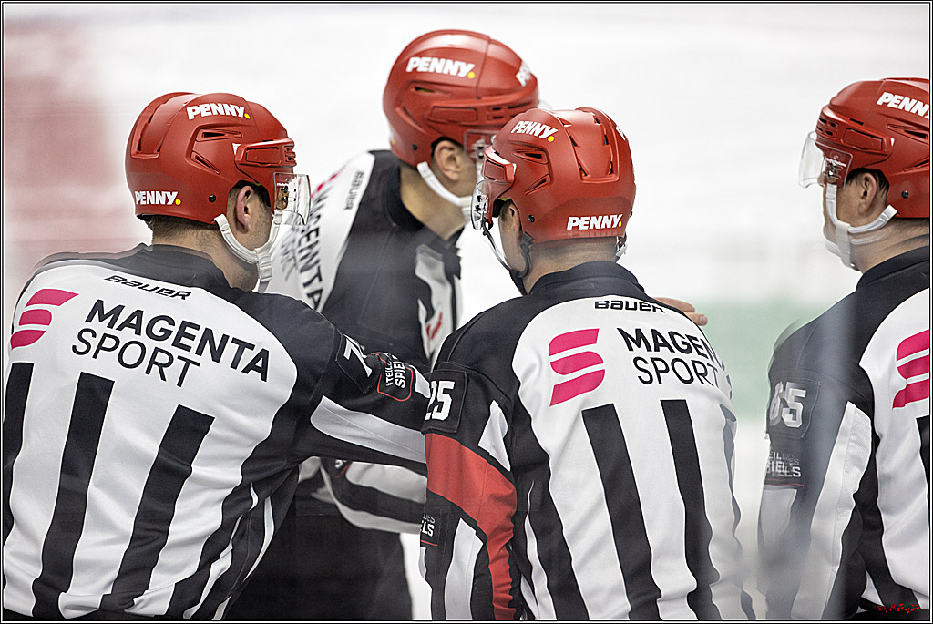 PENNY DEL;  Koelner Haie - Adler Mannheim; Koeln, 02.01.2022